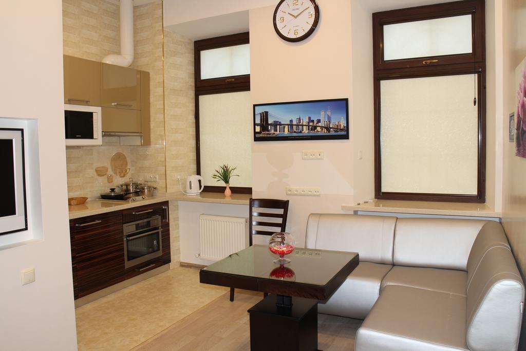 Elite Odessa Apartments Phòng bức ảnh