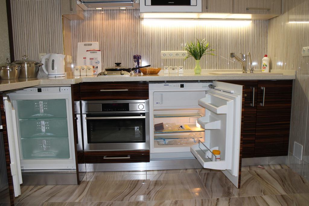 Elite Odessa Apartments Phòng bức ảnh