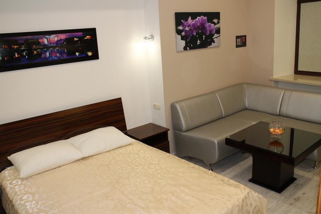 Elite Odessa Apartments Phòng bức ảnh