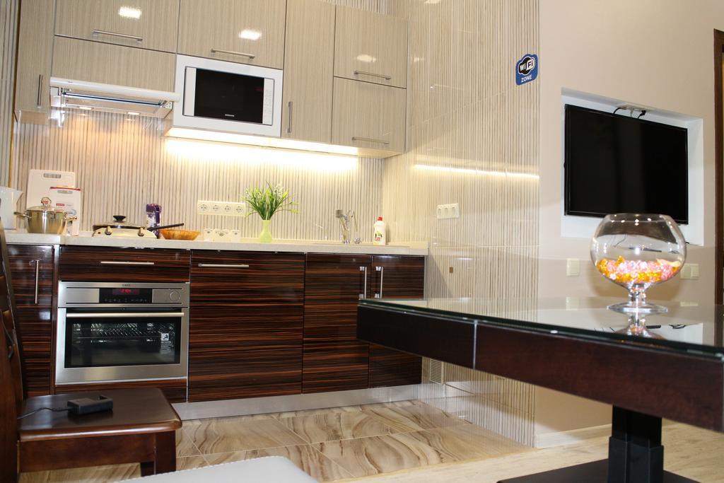 Elite Odessa Apartments Phòng bức ảnh