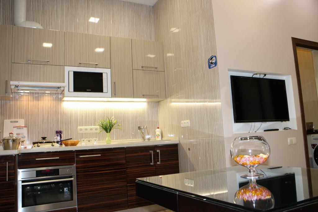 Elite Odessa Apartments Phòng bức ảnh
