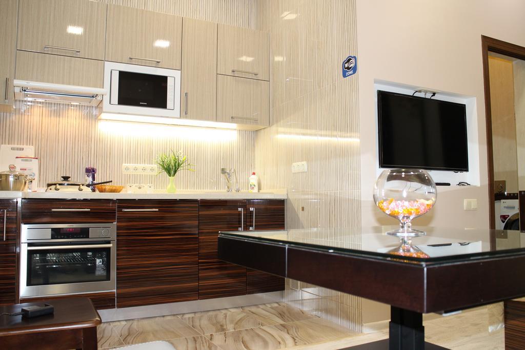 Elite Odessa Apartments Phòng bức ảnh